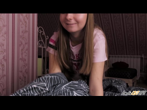 ❤️ Blondin suger sin BFF djupt och får sperma i munnen ☑ Pornvideo at us ❌